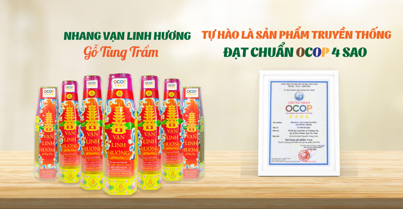 Banner gỗ tùng trầm
